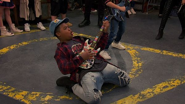 Game Shakers - Bananas Quentes