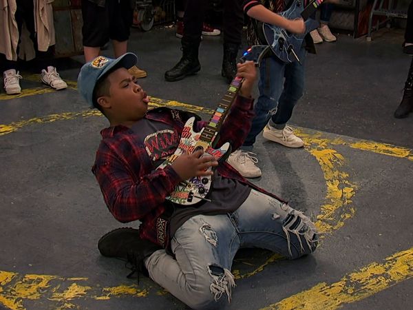 Game Shakers - Bananas Quentes