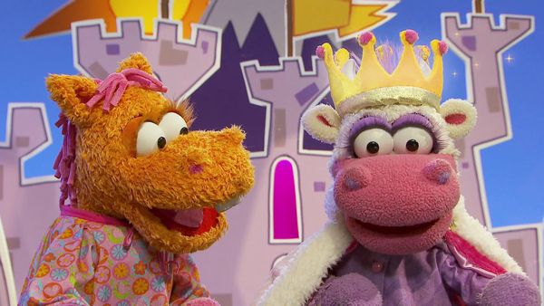 Pajanimals - Present for Mom & Queen for a Night