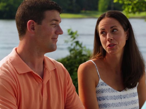 Lakefront Bargain Hunt - Waking up on Lake Waynoka, OH