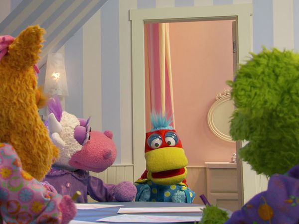 Pajanimals - One Teacup, Two Friends & Wonderfully Different Squacky