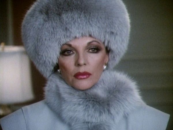 Dynasty - Aria di vacanze