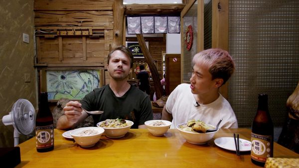 Worth It - $3.50 Soup vs. $29 Soup: Taiwan