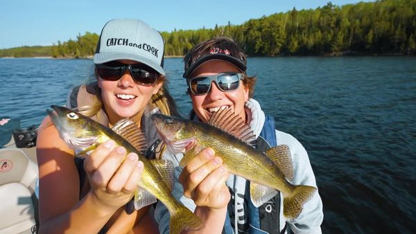 Canadian Angle - Sucker, Leech, Walleye