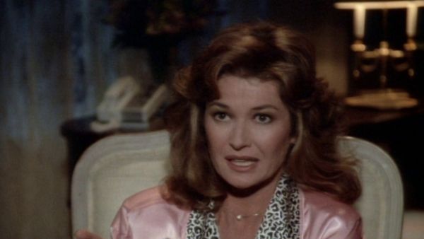Dynasty - Travolti dalla passione