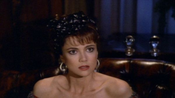 Dynasty - Accusa di omicidio