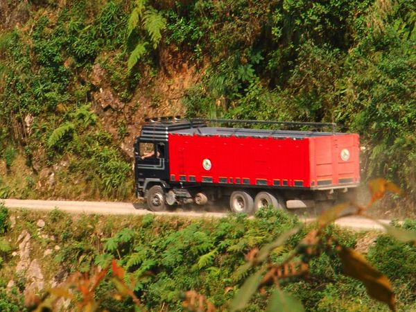 IRT Deadliest Roads - The Death Road
