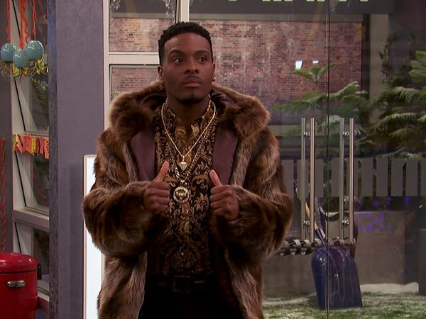 Game Shakers - Osos, traseros y lasers