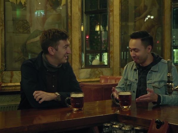Buzzfeed Unsolved - London's Haunted Viaduct Tavern