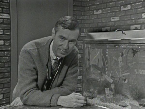 Mister Rogers' Neighborhood - Mister Rogers' New Aquarium