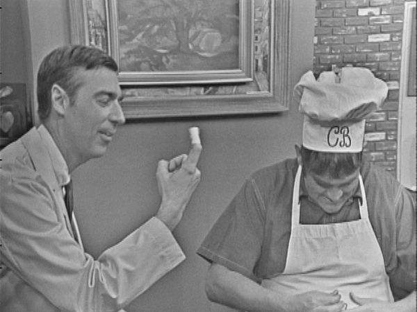 Mister Rogers' Neighborhood - Mister Rogers Finger Paints