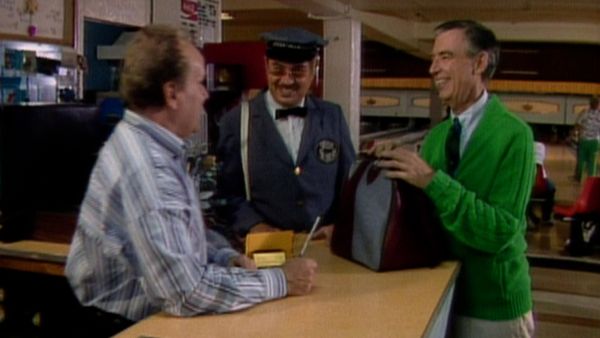 Mister Rogers' Neighborhood - Mister Rogers Goes Bowling