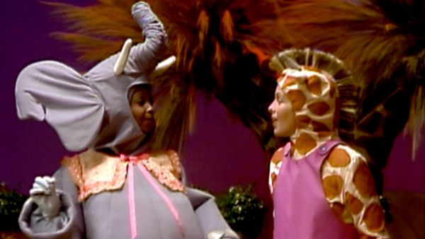 Mister Rogers' Neighborhood - Josephine the Giraffe: Part 2