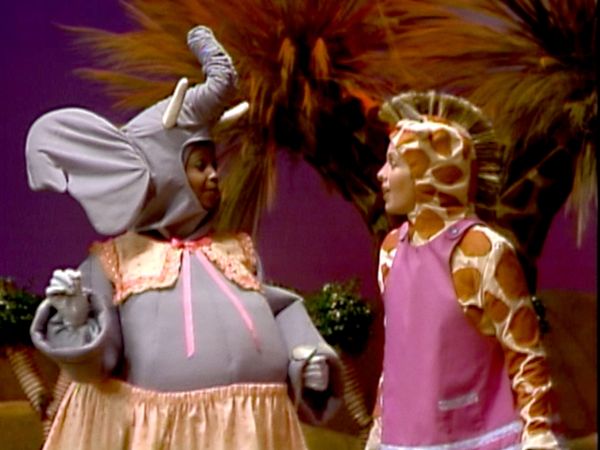 Mister Rogers' Neighborhood - Josephine the Giraffe: Part 2