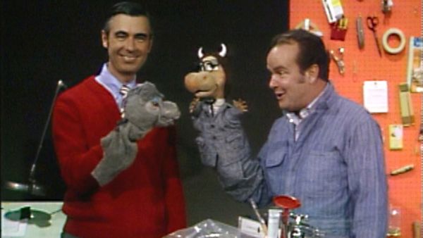 Mister Rogers' Neighborhood - Behind the Scenes in Make-Believe
