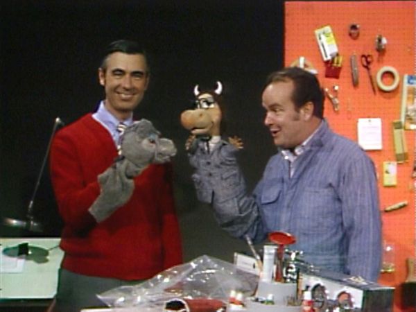 Mister Rogers' Neighborhood - Behind the Scenes in Make-Believe