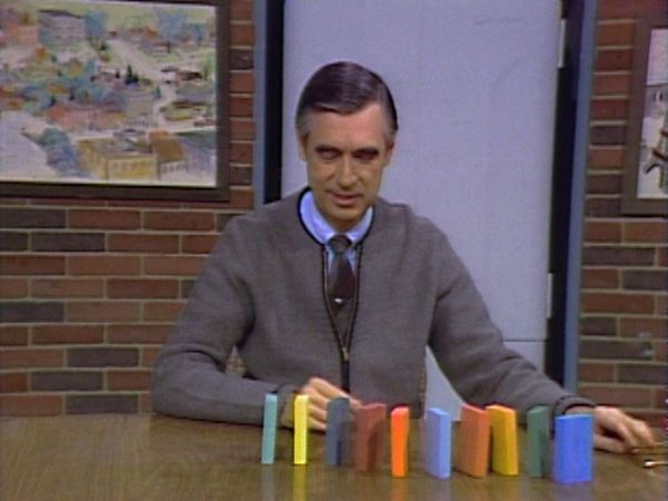 Mister Rogers' Neighborhood - What Is Real and What Is Pretend?