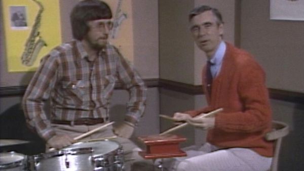 Mister Rogers' Neighborhood - Mister Rogers Has a Drum Lesson