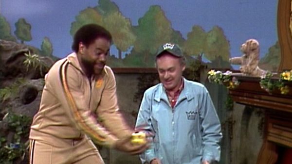 Mister Rogers' Neighborhood - Visit to a Robot Factory