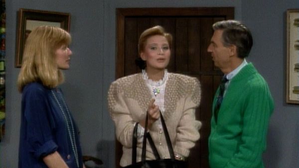 Mister Rogers' Neighborhood - A Russian TV Host Visits Mister Rogers
