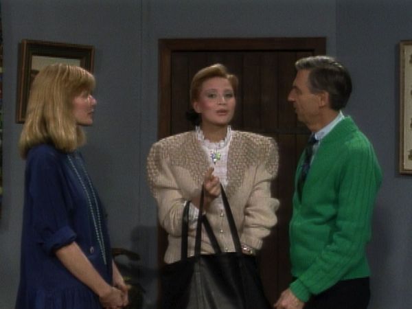 Mister Rogers' Neighborhood - A Russian TV Host Visits Mister Rogers