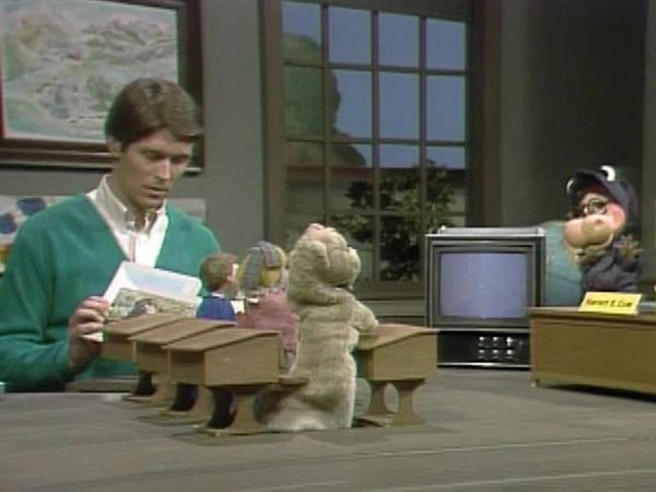 Mister Rogers' Neighborhood - All About Hobbies