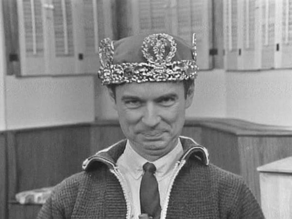 Mister Rogers' Neighborhood - Mister Rogers Plays Guess Who
