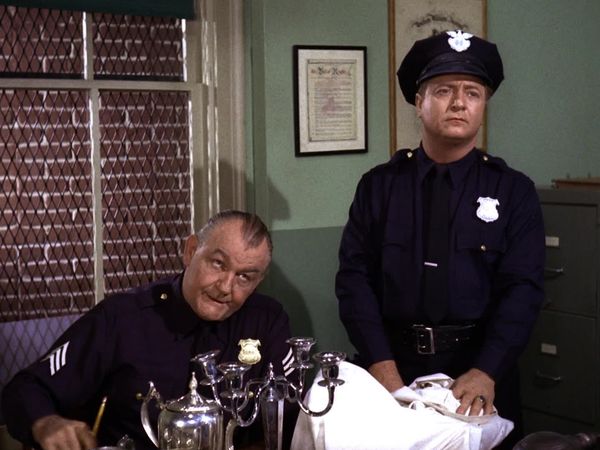 Gomer Pyle, U.S.M.C. - The Borrowed Car