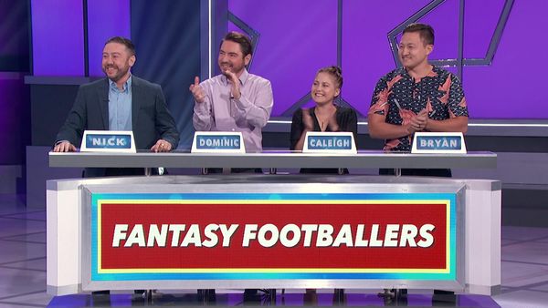 America Says - Hat Ladies vs. Fantasy Footballers