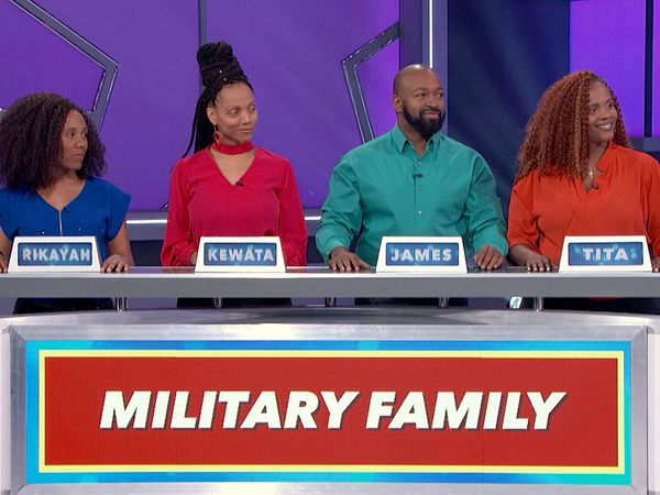 America Says - Military Family vs. Theatre Moms