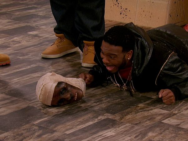 Game Shakers - El dedo Antiguo