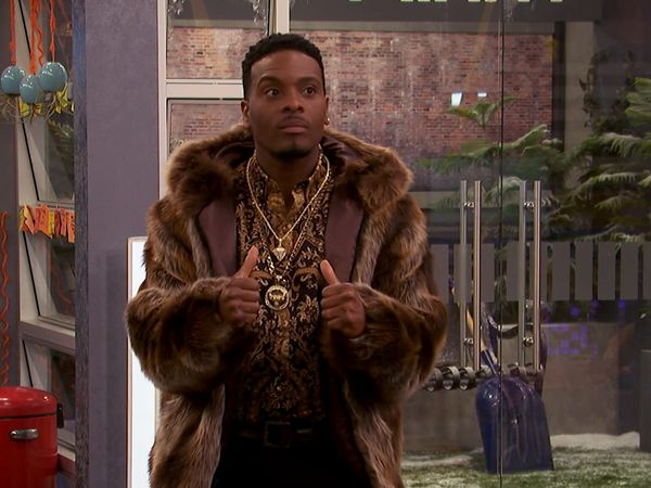 Game Shakers - Ursos, costas e lasers