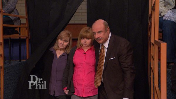 Dr. Phil - Dr. Phil Visits Monster-In-Law Khalood