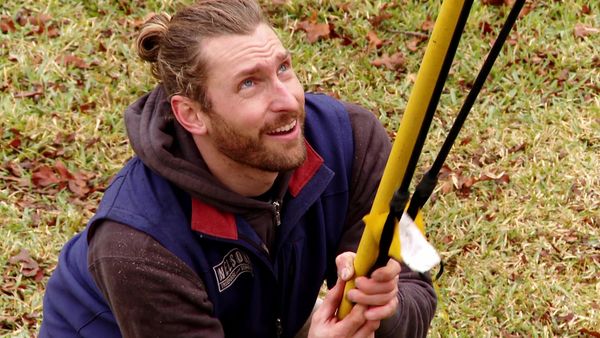 Treehouse Masters - Sky High Spa