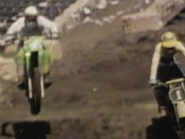 On Two Wheels: A History of Supercross - E02