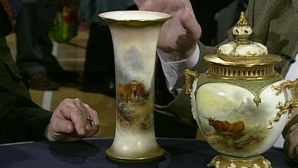 Antiques Roadshow UK - Oldham
