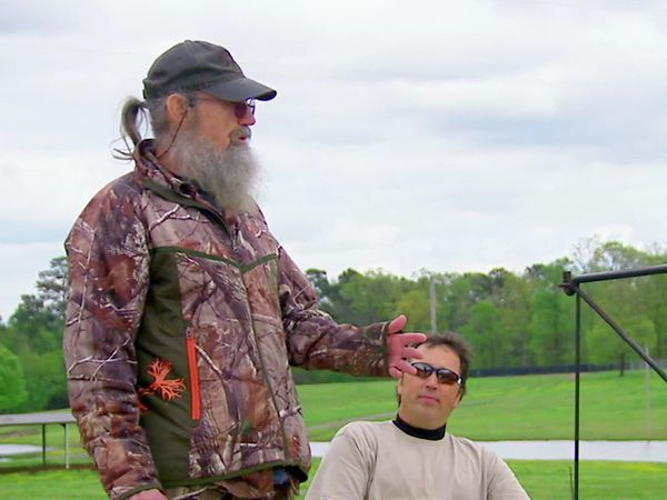 Duck Dynasty - Men vs. Wild