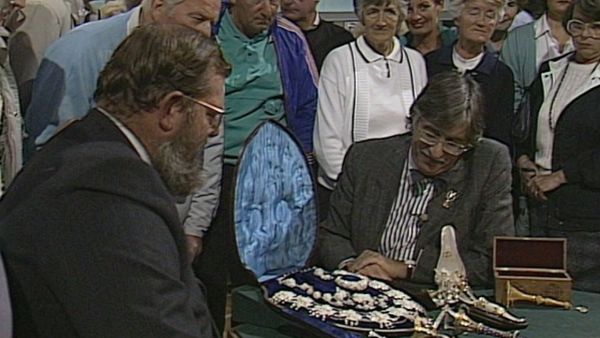 Antiques Roadshow UK - Paignton