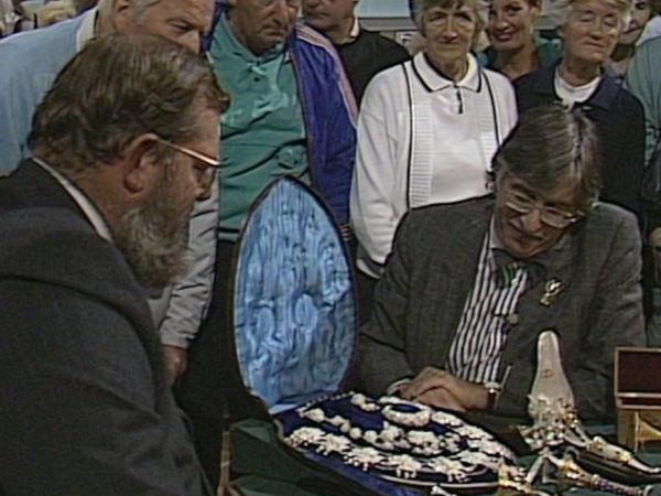 Antiques Roadshow UK - Paignton