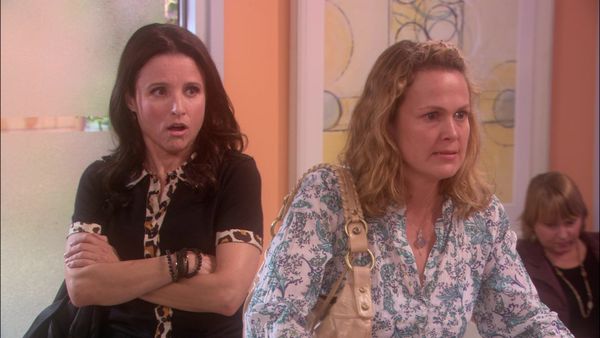 The New Adventures of Old Christine - Revenge Makeover