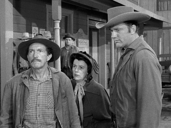 Gunsmoke - Annie Oakley