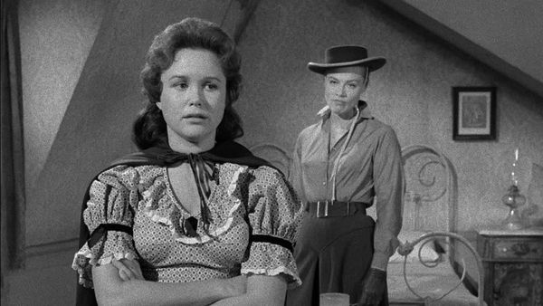 Gunsmoke - Belle's Back