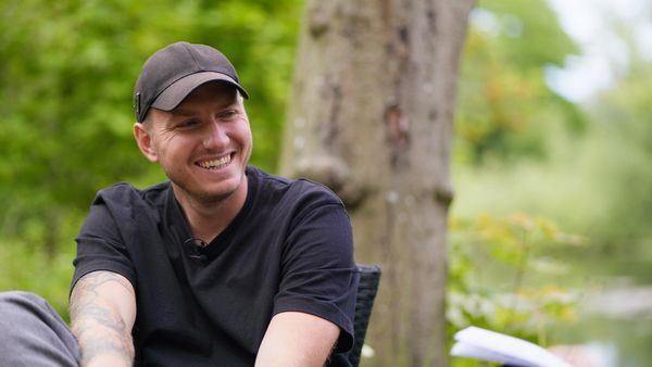 Kvart i Bold: Indersiden - Jakob Busk: "I al det kaos der har været, var fodbolden et fristed for mig"