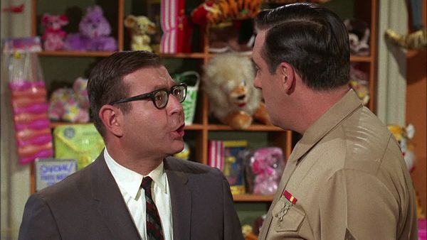 Gomer Pyle, U.S.M.C. - The Carriage Waits