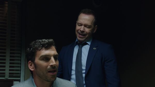 Blue Bloods - Mind Games
