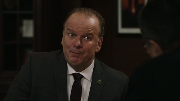 Blue Bloods - Black Out
