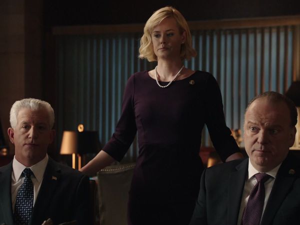 Blue Bloods - Common Enemies
