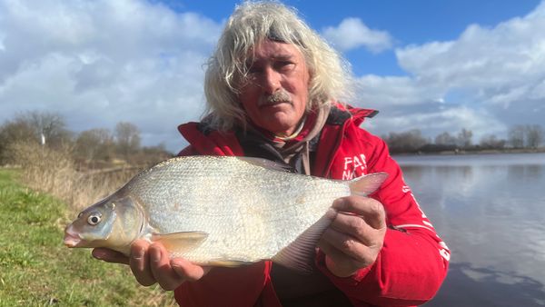 Fang mal was - Lachs als Angelköder?