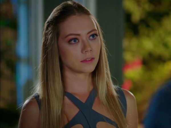 Çilek Kokusu - Strawberry Smell - Episode 9