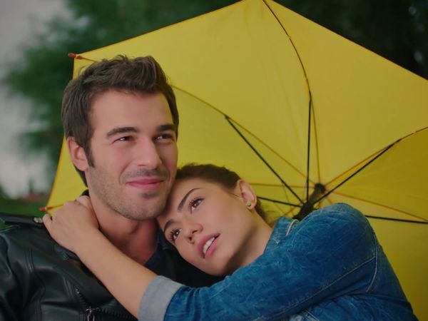 Çilek Kokusu - Strawberry Smell - Episode 16